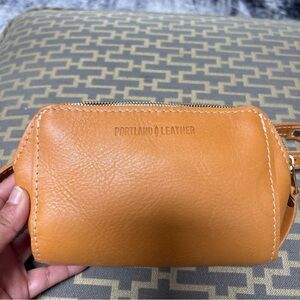 Portland leather belt bag